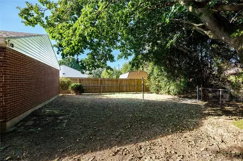 Exterior - 5249 Taywell Dr, Springfield, OH 45503 photo 11 of 14