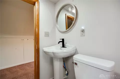 Bath - 5249 Taywell Dr, Springfield, OH 45503 photo 6 of 8