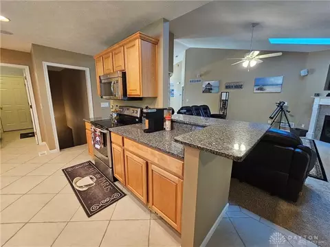 1777 Rockleigh Rd, Dayton, OH 45458 photo 12