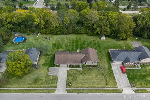 View/Area - 7308 Tamarind Trl, Centerville, OH 45459 photo 7 of 7