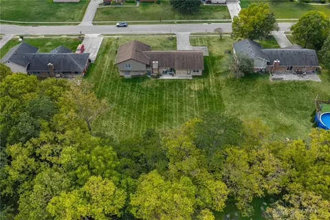 View/Area - 7308 Tamarind Trl, Centerville, OH 45459 photo 5 of 7