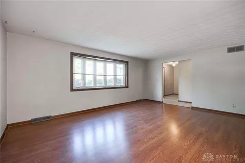 Living - 1020 Carlo, Kettering, OH 45429 photo 3 of 11