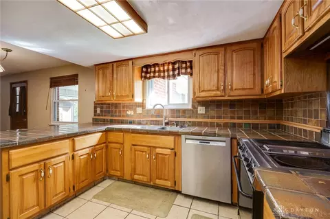 Kitchen - 1020 Carlo, Kettering, OH 45429 photo 8 of 8