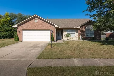 5685 Cottonwood Ct, Dayton, OH 45424