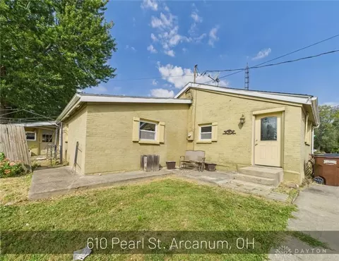 610 Pearl St, Arcanum, OH 45304