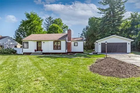 24 Rosell Dr, Dayton, OH 45440