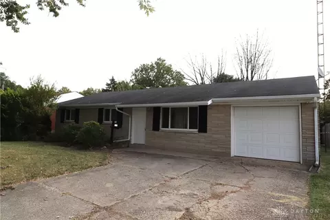 306 N Clayton Rd, New Lebanon, OH 45345