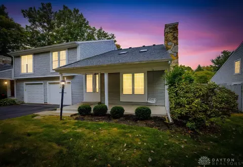 8472 Mcewen Rd, Dayton, OH 45458