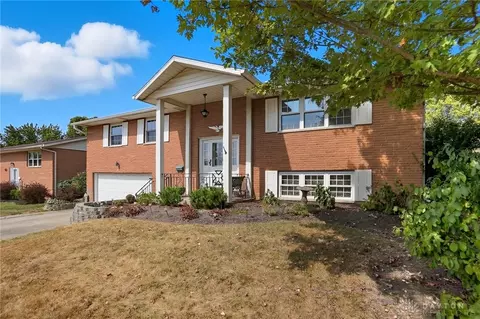 1629 Sue Ave, Miamisburg, OH 45342