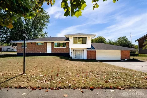 4972 Dayton Liberty Rd, Dayton, OH 45417
