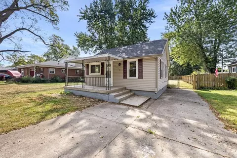 5612 Kitridge Rd, Huber Heights, OH 45424