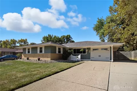 7157 Montague Rd, Huber Heights, OH 45424