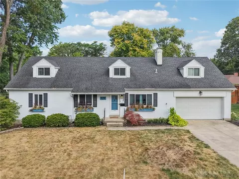 129 Bradstreet Rd, Dayton, OH 45459