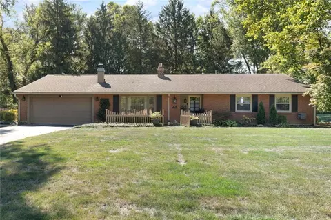 480 Southbrook Dr, Washington Township, OH 45459