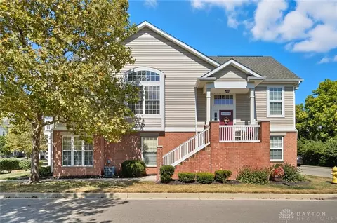 2690 Gardenia Ave #6, Beavercreek, OH 45431