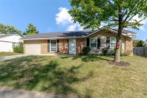 930 Firwood Dr, New Carlisle, OH 45344