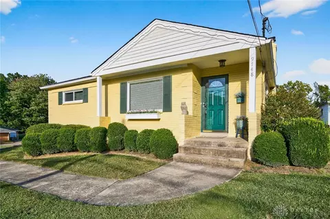 9748 Leacrest Rd, Cincinnati, OH 45215