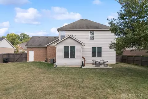 9159 Glenridge Blvd, Centerville, OH 45458 photo 4