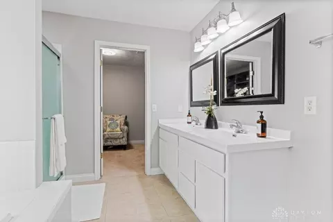 9159 Glenridge Blvd, Centerville, OH 45458 photo 41