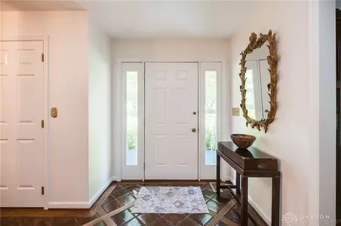 Entry Way - 4301 Tait Rd, Kettering, OH 45429 photo 1 of 11