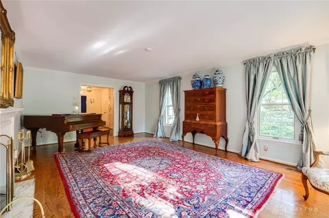 Living - 4301 Tait Rd, Kettering, OH 45429 photo 6 of 6