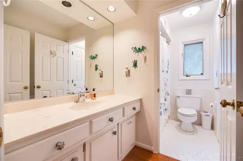 Bath - 4301 Tait Rd, Kettering, OH 45429 photo 6 of 7
