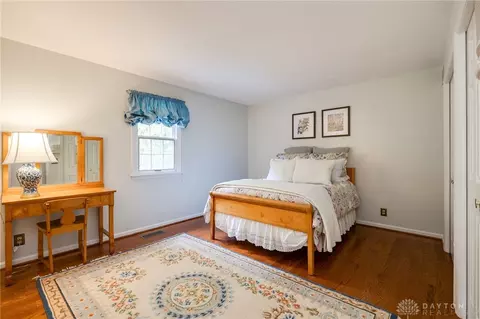 Bedroom - 4301 Tait Rd, Kettering, OH 45429 photo 8 of 9