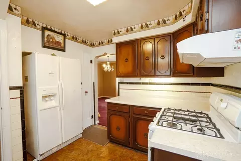 Kitchen - 3841 Thornton Dr, Silverton, OH 45236 photo 1 of 2