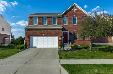 1586 N Wood Creek Dr, Centerville, OH 45458