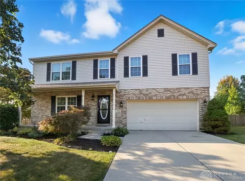 308 Sagebrush Dr, Clayton, OH 45315