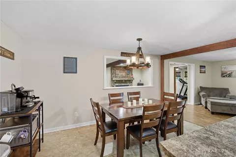 284 Tauber Dr, Centerville, OH 45458 photo 19