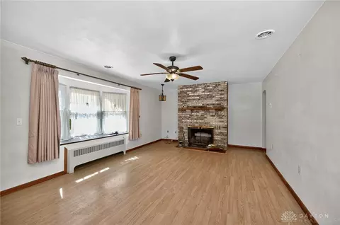 Living - 5822 Broadway Rd, Springfield, OH 45502 photo 2 of 3