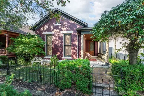 51 Mound St, Dayton, OH 45402