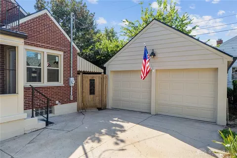 Exterior - 47 N Wright Ave, Fairborn, OH 45324 photo 7 of 17