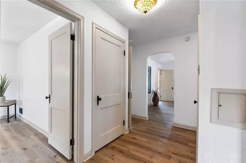 Entry Way - 47 N Wright Ave, Fairborn, OH 45324 photo 4 of 7
