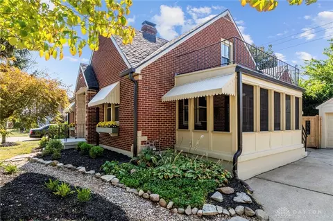 Exterior - 47 N Wright Ave, Fairborn, OH 45324 photo 14 of 17