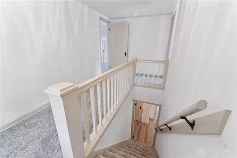 Entry Way - 47 N Wright Ave, Fairborn, OH 45324 photo 5 of 7