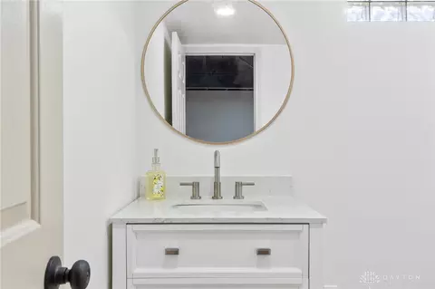 Bath - 47 N Wright Ave, Fairborn, OH 45324 photo 3 of 5