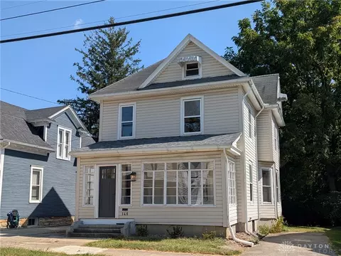 146 N Spring St, Wilmington, OH 45177