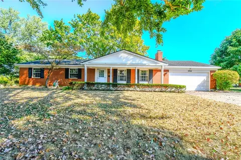 5310 Glenmina Dr, Dayton, OH 45440