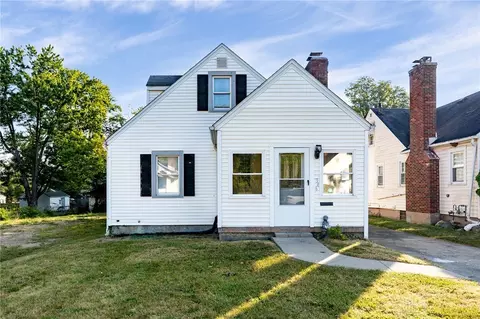 346 Bungalow Rd, Dayton, OH 45417