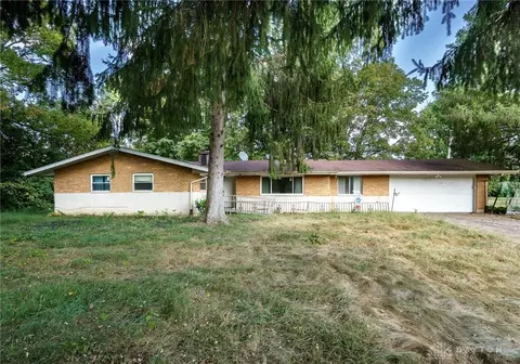 3232 Liberty Ellerton Rd, Dayton, OH 45417