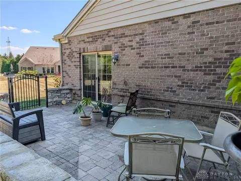Exterior - 1416 Bourdeaux Way, Centerville, OH 45458 photo 2 of 2
