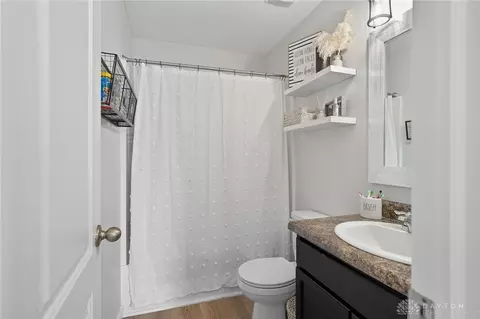 Bath - 276 Hampton Trl, Springfield, OH 45502 photo 2 of 2