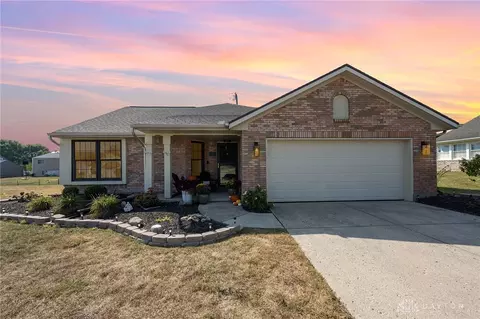 1766 Sulky Trl, Miamisburg, OH 45342