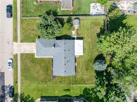 View/Area - 2033 Westlawn Dr, Kettering, OH 45440 photo 7 of 8