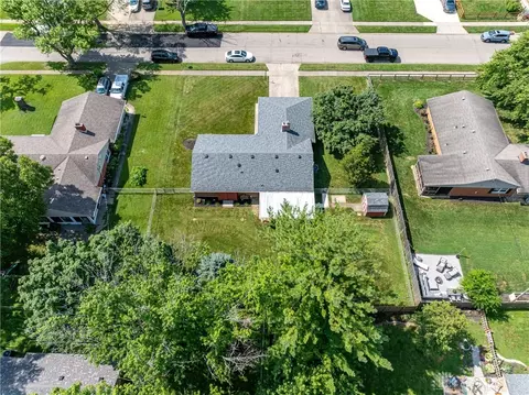 View/Area - 2033 Westlawn Dr, Kettering, OH 45440 photo 6 of 8