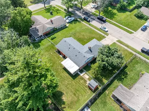View/Area - 2033 Westlawn Dr, Kettering, OH 45440 photo 5 of 8
