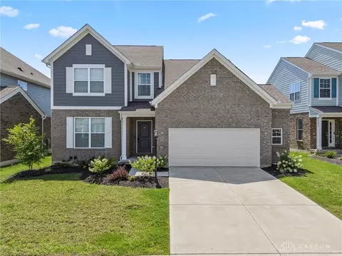 527 Carleton Dr, Dayton, OH 45440