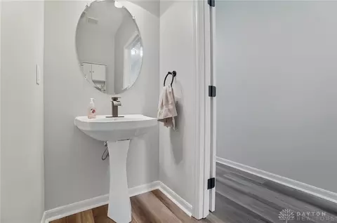 Entry Way - 792 Oak Forest Dr, Morrow, OH 45152 photo 5 of 9